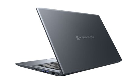 dynabook M7 3.jpg